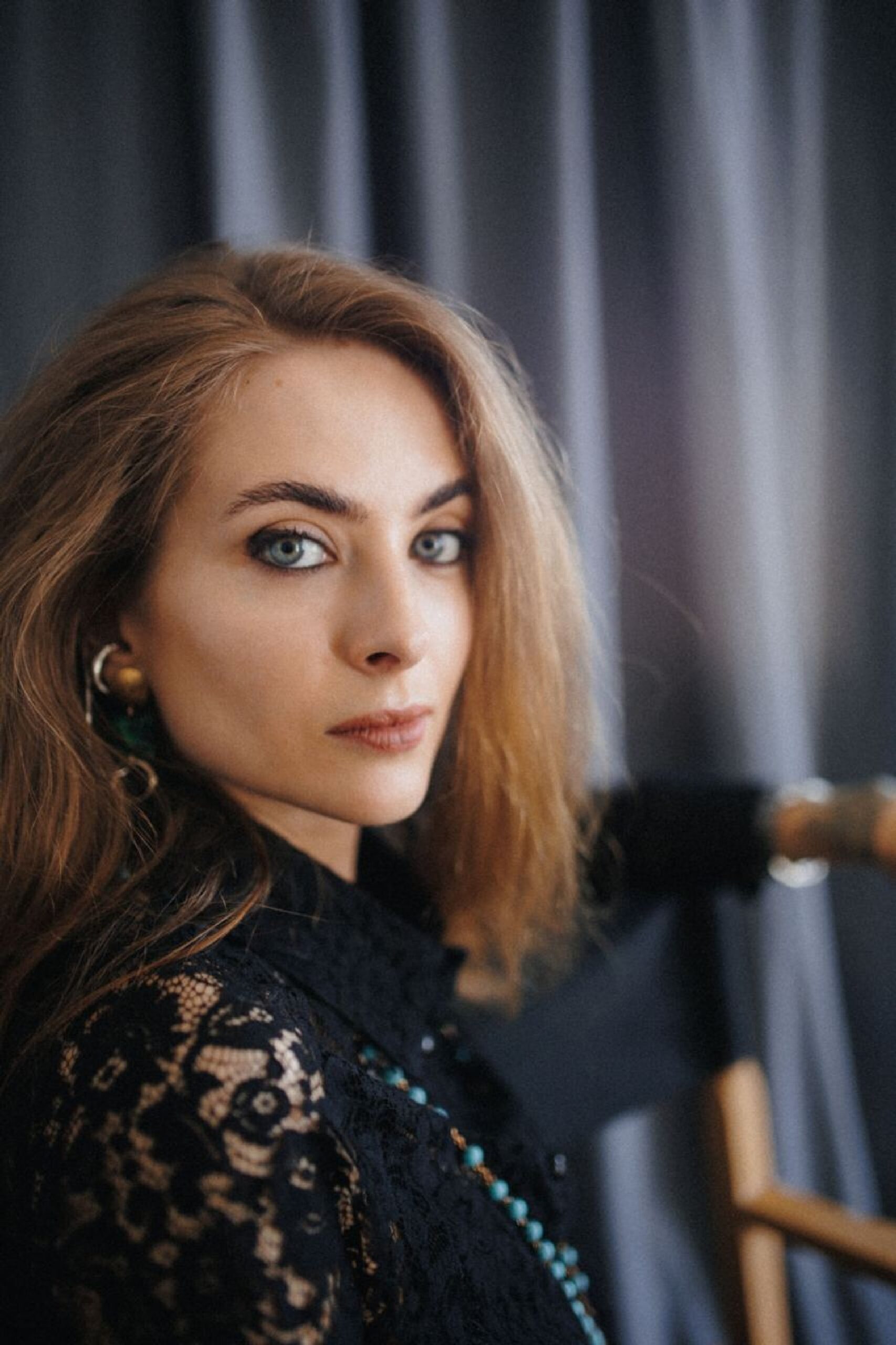 NASZ DOM PŁONIE + Q&A 1 Alice Biletska