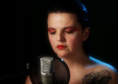 NIE ZNIKAM – BLOK II
